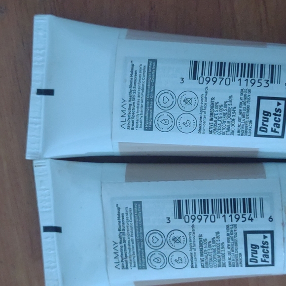 2 Almay skin perfecting healthy biome foundation lot bundle Fair and light - Picture 4 of 4